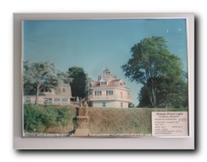 Click to enlarge or to suggest caption