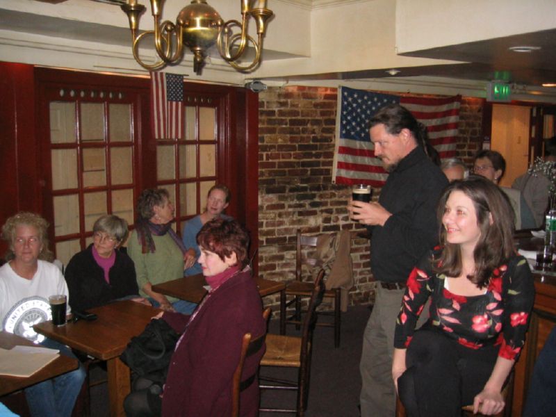 A Fun Crowd (No, I don`t know who she is!)