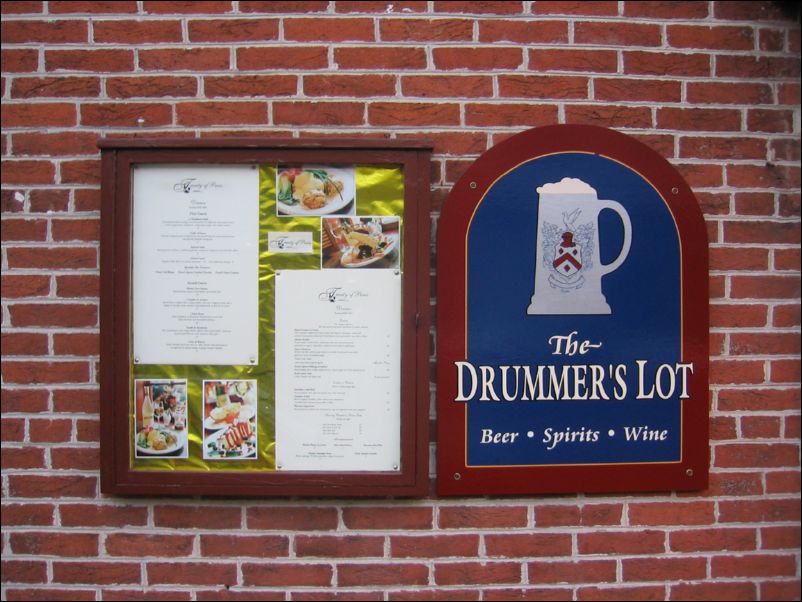 They're nicin' the place up!