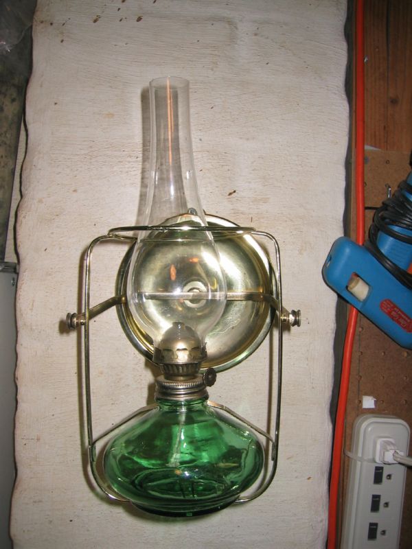 Never leave a burning candle unattended!