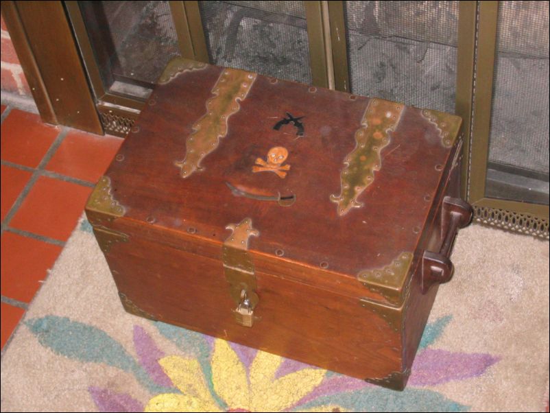 Signe's Pirate Chest