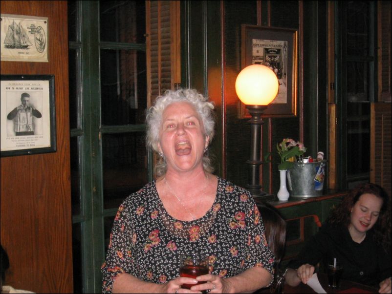 It's twiddly-i dee-i dee-i..